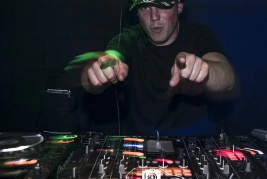 Semana grande de Donostia 2024: Kursaal espacio abierto: DJ Troti + DJ Arra