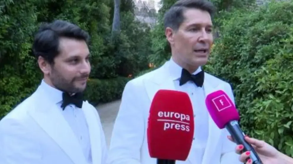 La boda de Jaime Cantizano y Miguel García Golding: un castillo de cuento, felicidad y muchos rostros famosos