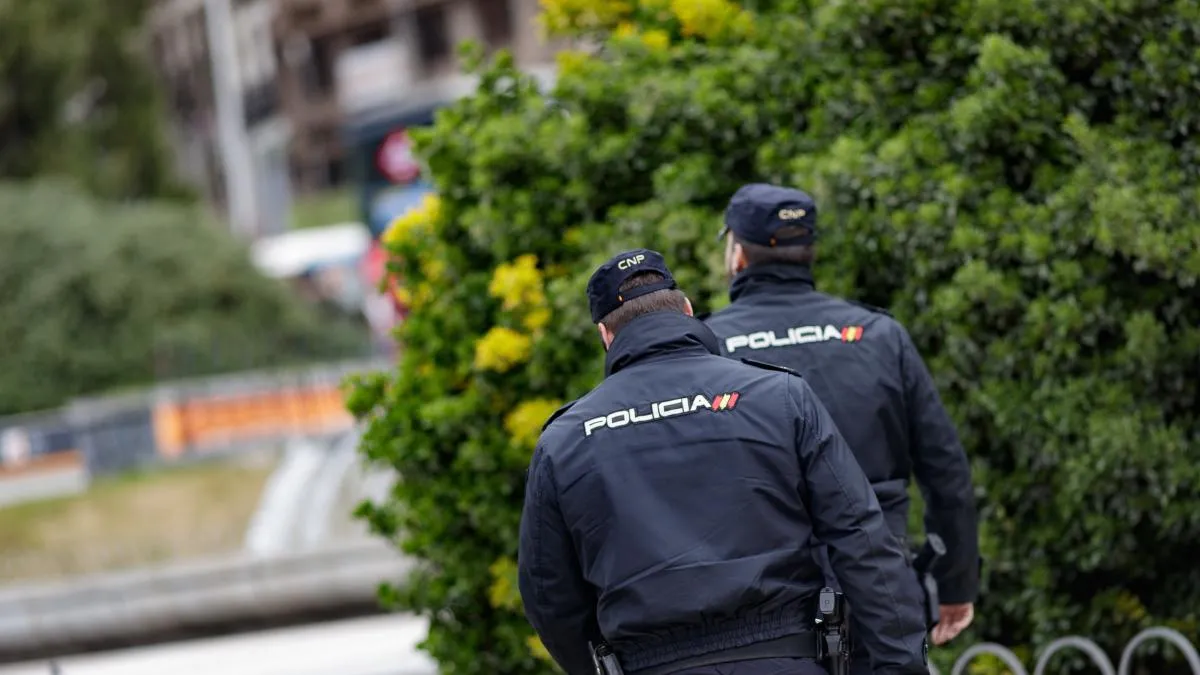 Si un okupa entra en tu casa: razones por las que es mejor acudir a la vía civil