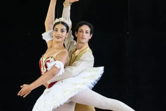 Camagüey-ko Ballet Klasikoa: "Intxaur-hauskailua"