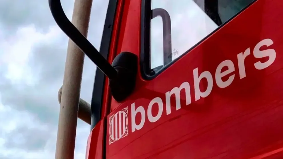 Dos muertos y seis heridos en el incendio de un edificio de dos plantas en el municipio de Bellpuig