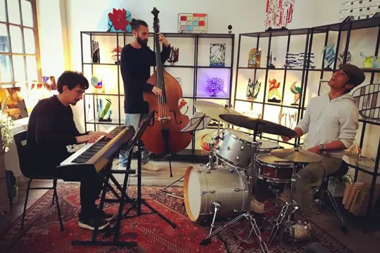 2023ko Jazzaldirako Tokiko Taldeak hautatzeko kontzertuak: Lutfi Jakfar's Sixth Trio