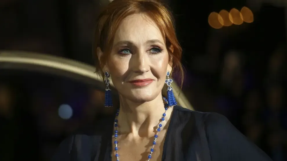 J.K. Rowling arremete contra el narrador de 'Harry Potter' que la considera "radicalizada por la transfobia"