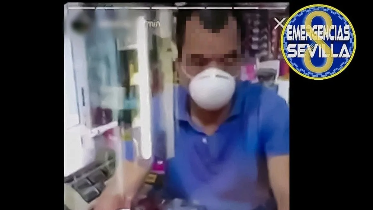 Denunciado en Sevilla por publicar un vídeo en redes sociales con trato vejatorio al dueño de un bazar chino