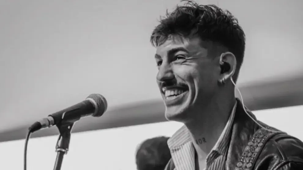 Luitingo se somete a varios retoques estéticos: "Una higiene facial profunda e hidratación de labios"