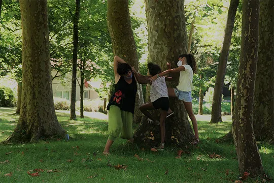 Programa de verano en Chillida Leku: Udantzan, ?udaleku? artístico que aúna danza y arte contemporáneo
