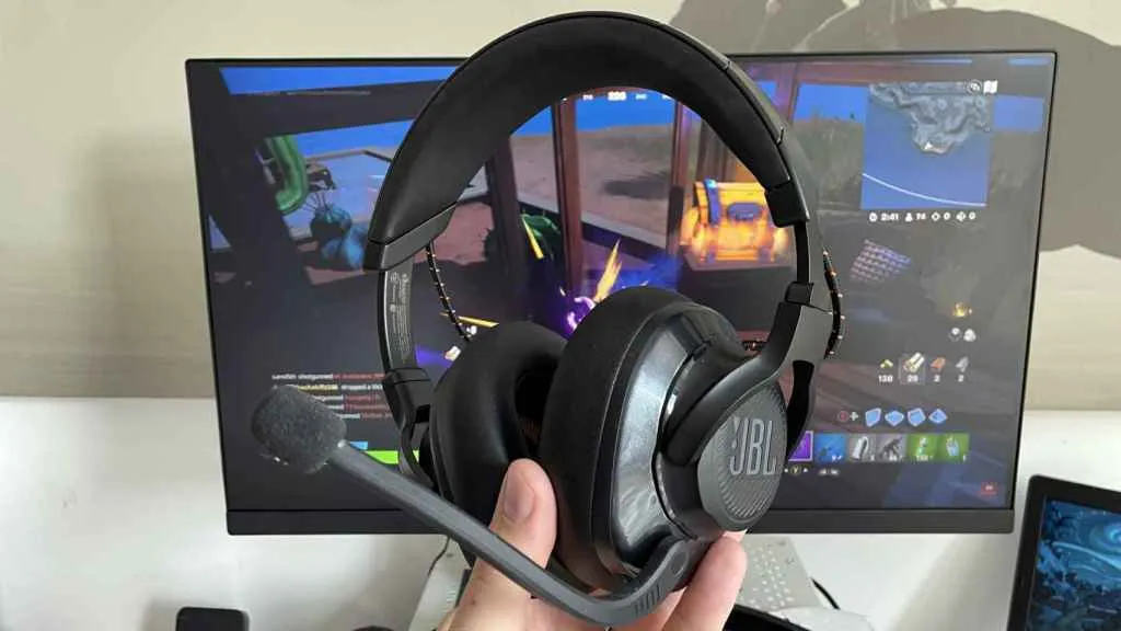 He probado los auriculares 'gamer' de 150 euros de JBL: un sonido capaces de meterte en el juego