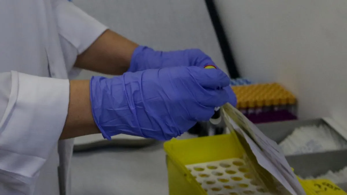 Las pruebas ELISA: ¿qué son y por qué los expertos abogan por ellas para detectar anticuerpos de Covid-19?