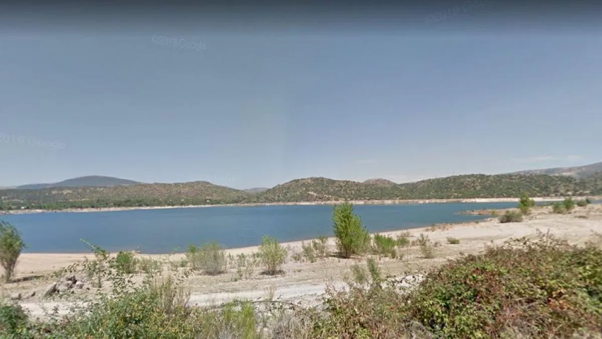 Muere un hombre ahogado en un pantano de Ávila tras perdérsele de vista cuando pescaba