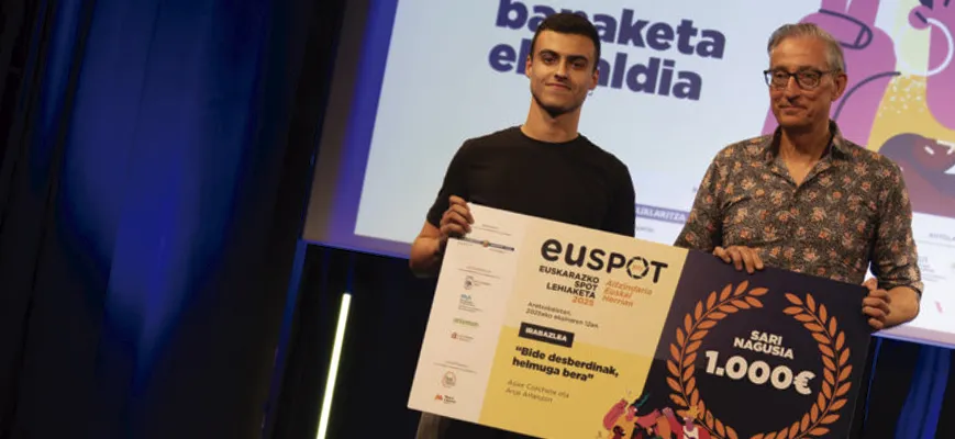 Anje Arlanzon y Asier Corchete, estudiantes del grado en Comunicación Audiovisual de Mondragon Unibertsitatea, ganadores del máximo galardón de Euspot 2025