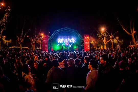 (On line) "Gestión de festivales y música en vivo"