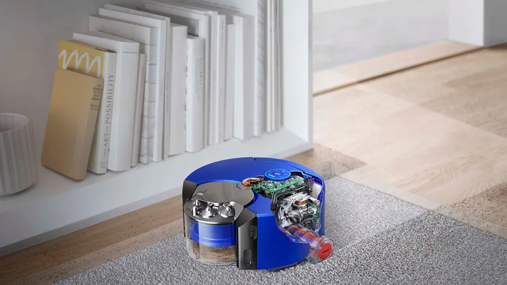 Dyson va a por Roomba con un robot aspirador ultracompacto