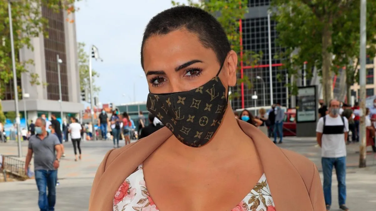 Amor Romeira declara en los juzgados tras ser demandada por Sofía Suescun y la tacha de "tránsfoba"