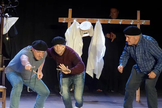 "Orreagatik iragan hurbilera" (Herri Antzerkia)