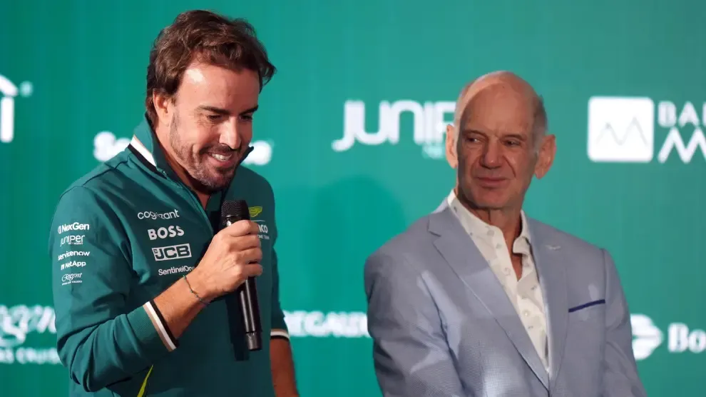Adrian Newey estará con Fernando Alonso en el GP de Mónaco: "Aún trabajamos en este coche"