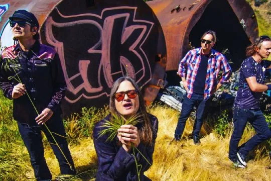 REDD KROSS