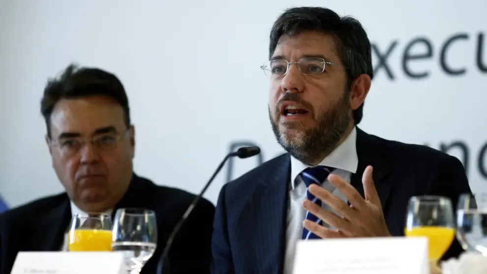 Feijóo recupera a Alberto Nadal, ex alto cargo de Rajoy, como responsable de Economía del PP y Bravo llevará Hacienda