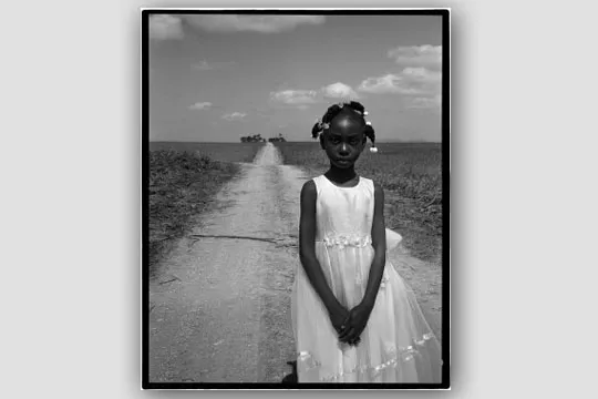 "La mirada cercana", exposición de fotografías de Carmen Ballvér
