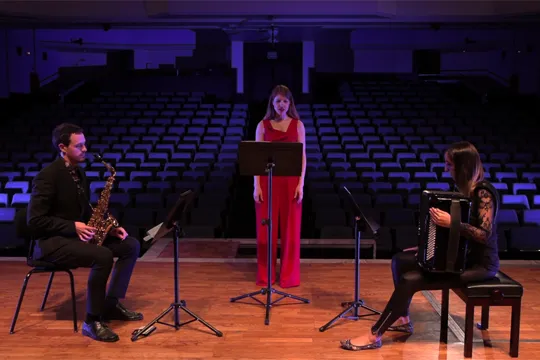 NAK KRONOS 2023: Akartia Trio - "Un cocodrilo con reloj"