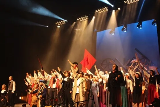 "Bretxa, 1813 Donostiako Sutea. El Musical" (Estreno)