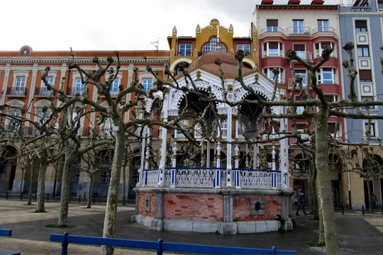 Fiestas de San Roque en Portugalete 2024: Banda Municipal de Música de Portugalete + Portugaleteko Txistu Zaleak + Barbis taldea