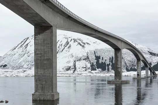 "DE PUENTES Y VIADUCTOS", exposición de CANO ERHARDT