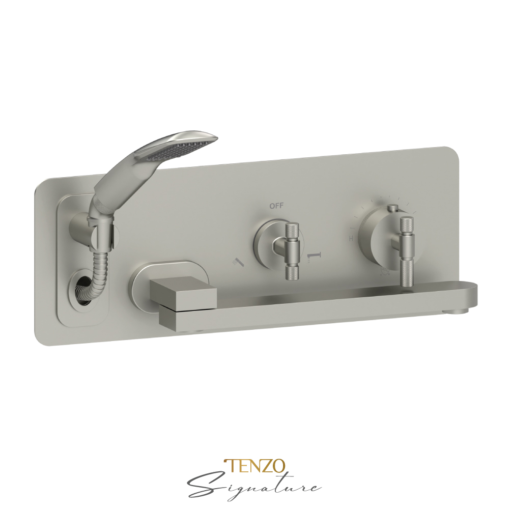 Robinet de bain mural avec boyau rétractable et bec pivotant