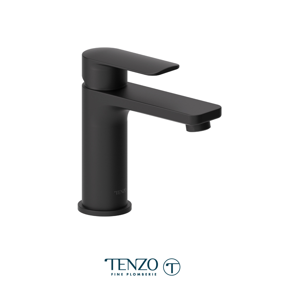 Single hole lavatory faucet