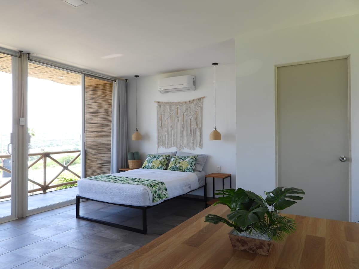 Habitaci&oacute;n en Contenedor Teques