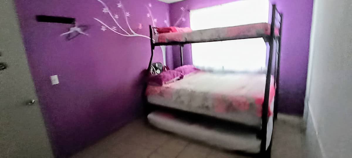 Rec&aacute;mara 1