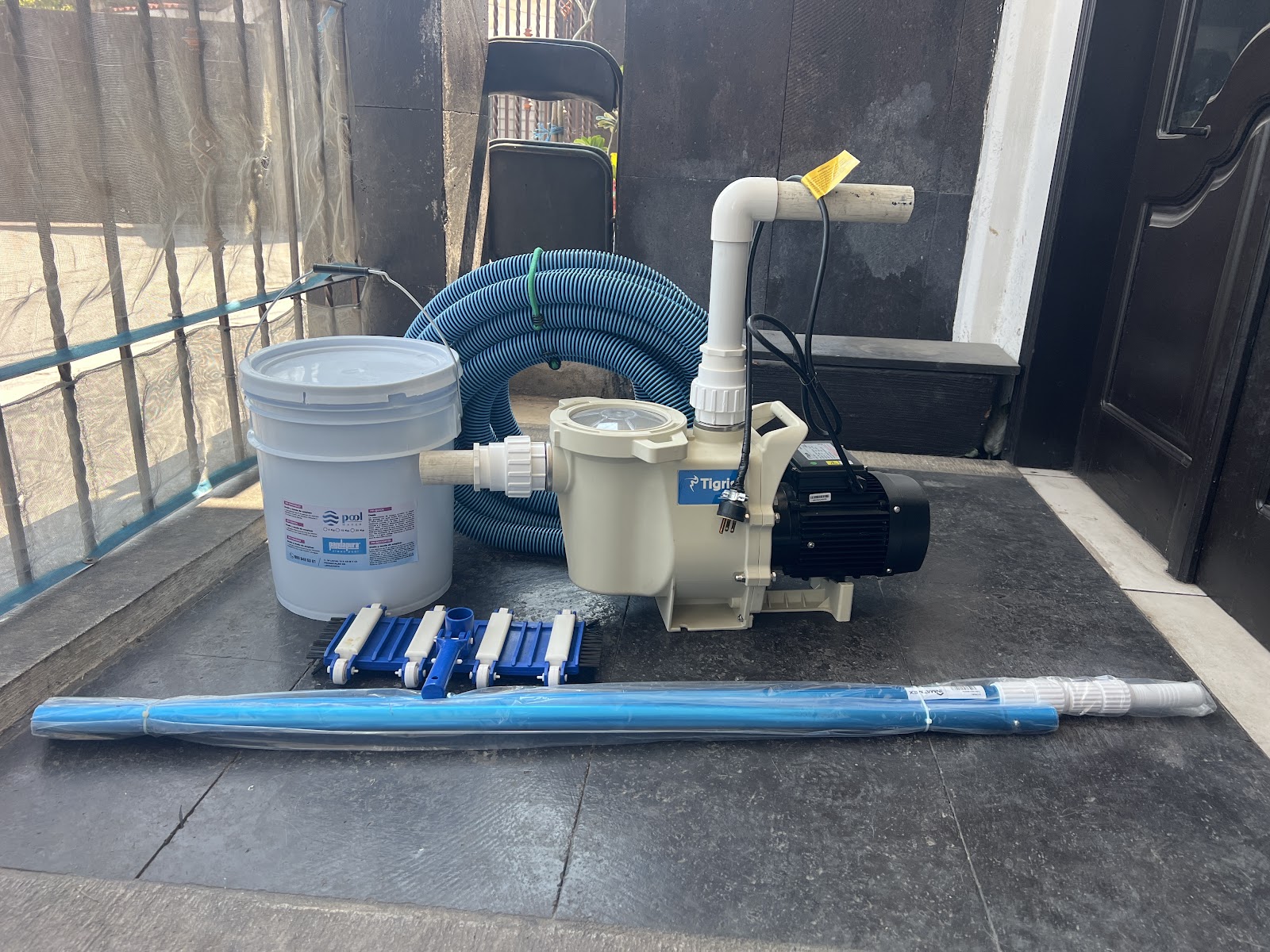 Foto: Limpieza de albercas Aqua Blue (Google)
