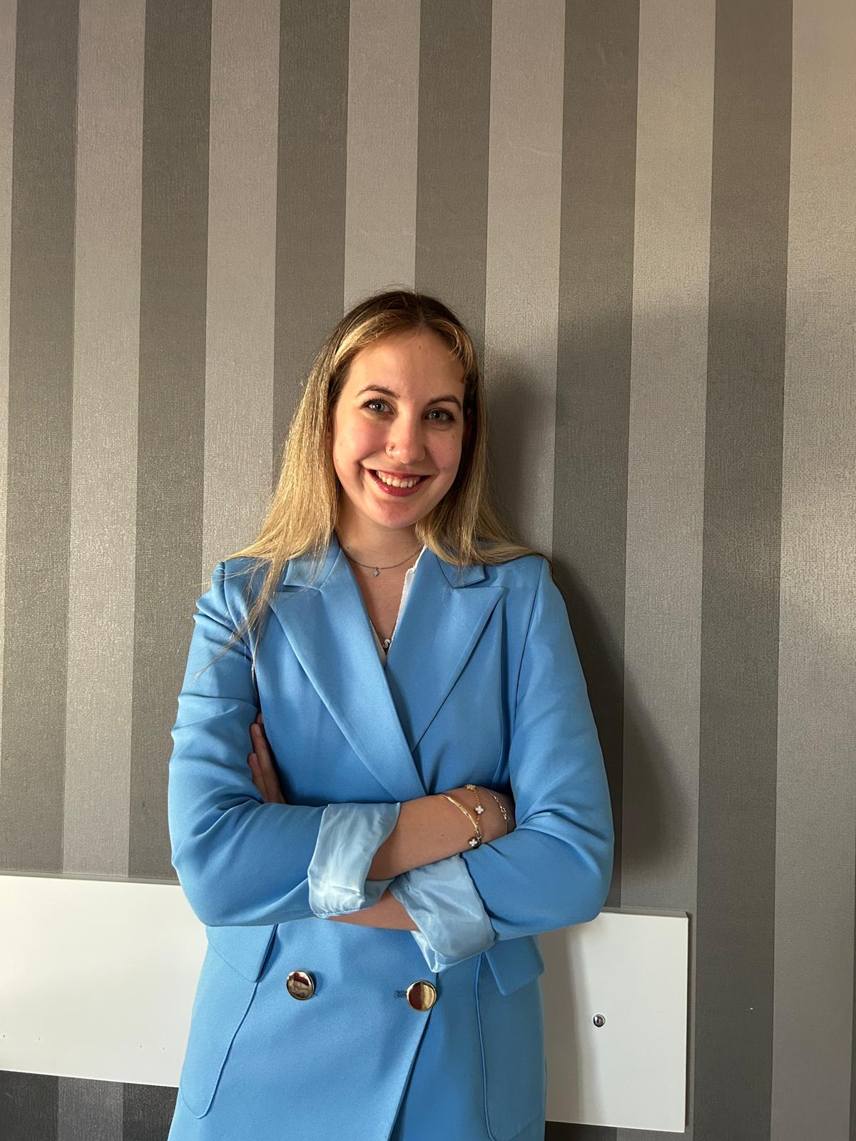 reyyan  ayapbek özbek