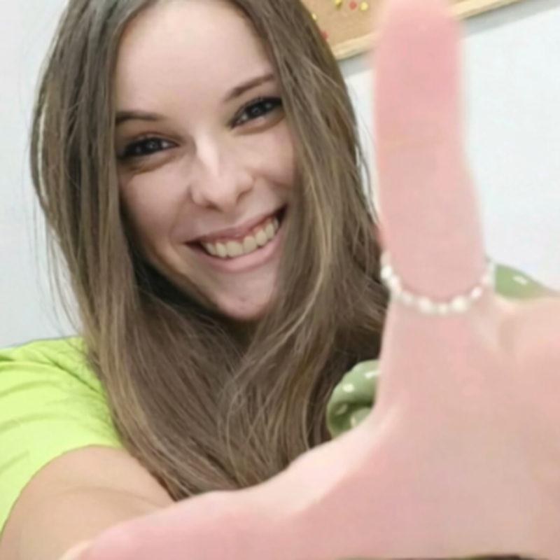 Anabel F.
