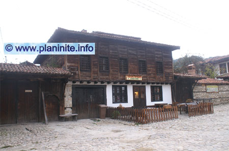 Tourist Hostel In Koprivshtitsa Voyvodenets mountain hut