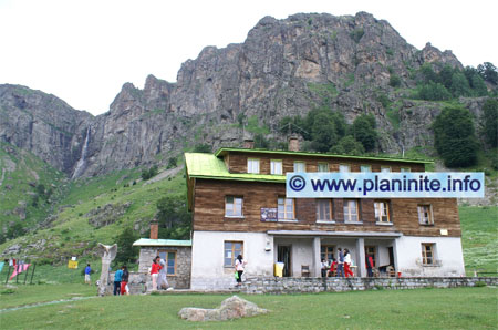 Hut "Ray" mountain hut