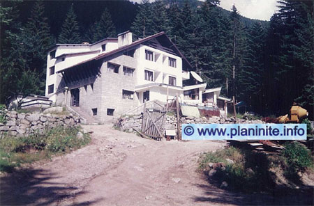 Hut "Otovitsa" mountain hut