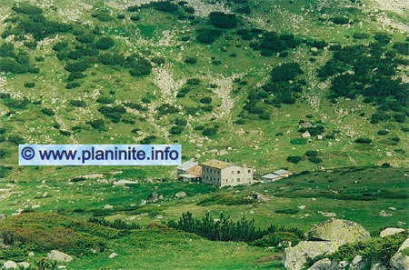 Hut "Ribni Ezera" mountain hut