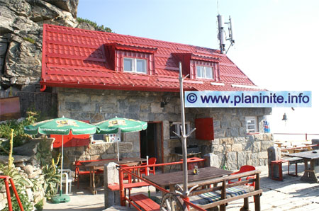 Hut "Yastrebets" mountain hut