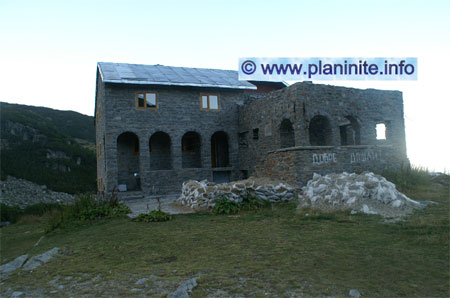Hut "Belmeken" mountain hut