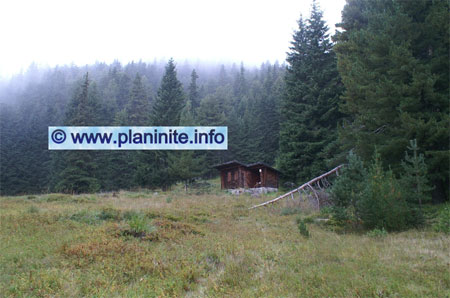 Shelter Pencho Kubadinski mountain hut
