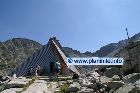 Shelter "Everest" mountain hut