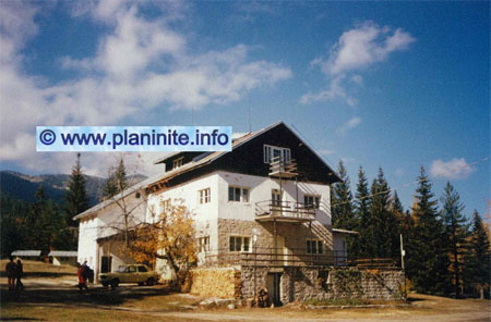 Hut "Gotse Delchev" mountain hut