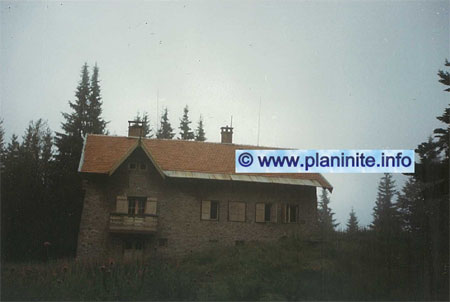 Hut "Teheran" mountain hut
