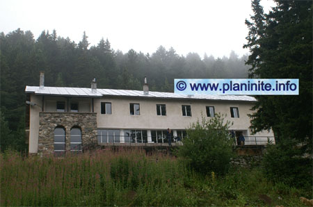 Hut "Skakavitsa" mountain hut