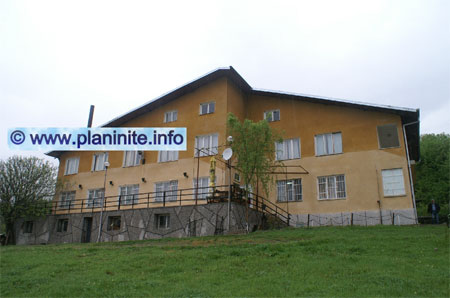Hut "Borovitsa" mountain hut