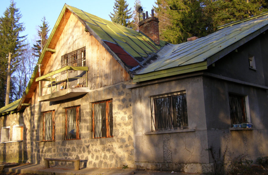 Hut "Planinets" mountain hut