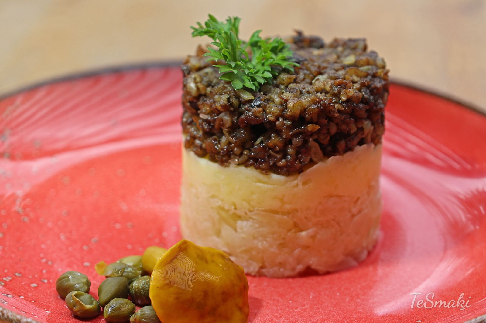 Crispy Black Pudding with Sauerkraut and Mashed Potatoes 3