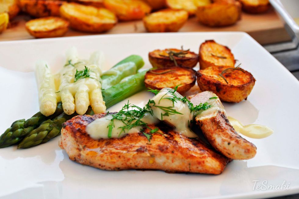 Grillowany kurczak ze szparagami w sosie szparagowym 2