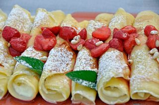 Pancakes with Cheese and Strawberries