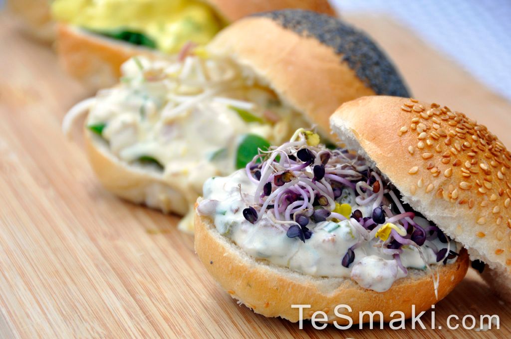 Sandwiches with Three Flavored Spreads